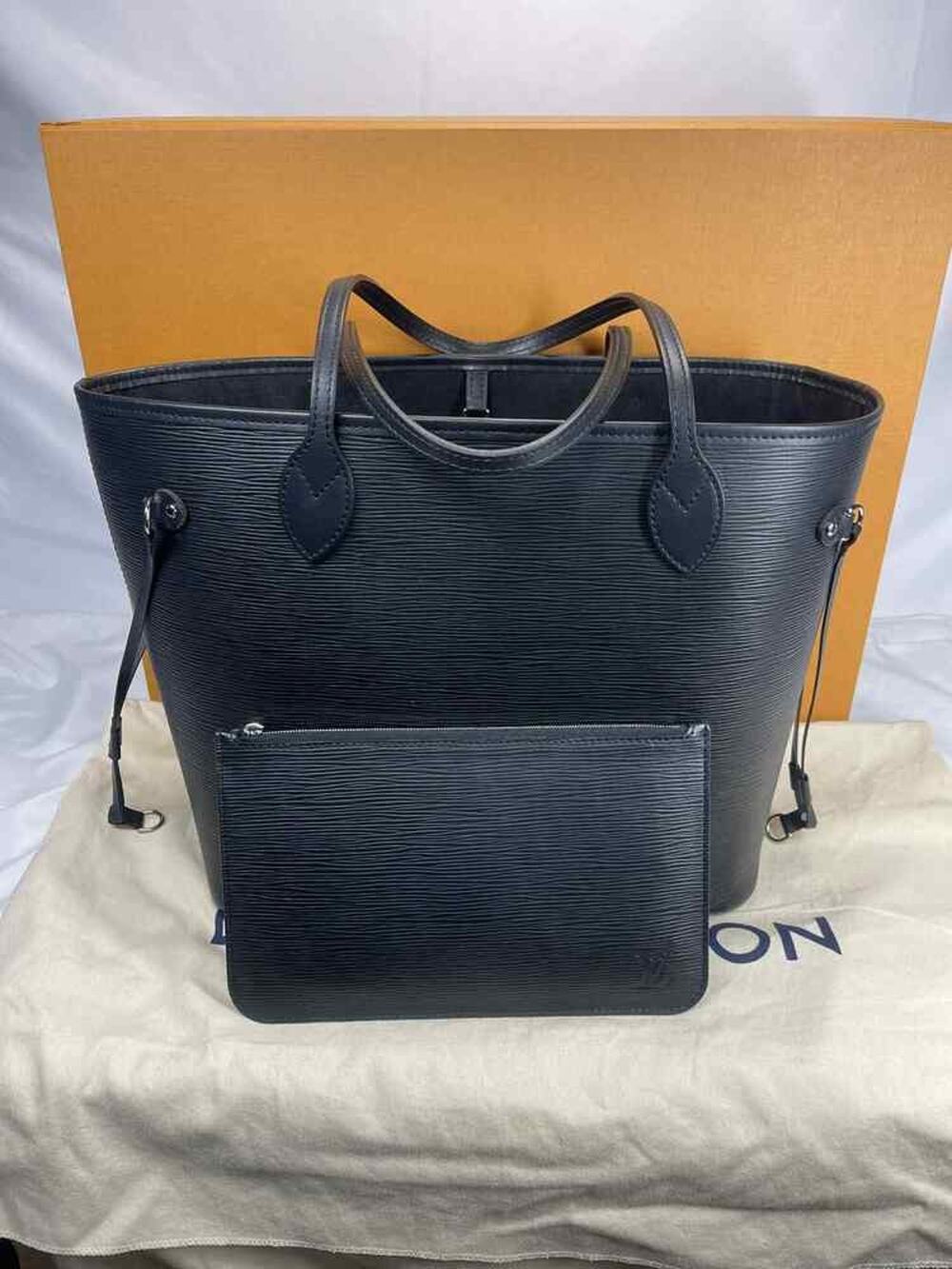 Louis Vuitton Epi Leather Neverfull MM Black with Pouch SPB-JB 336609